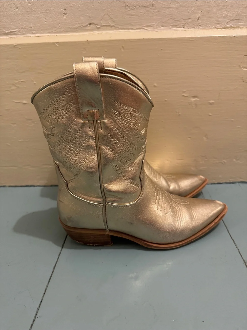Metallic Gold girls Western cowboy Boots